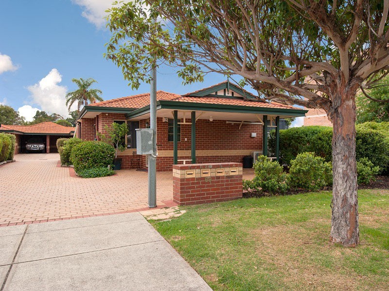 2/69 Golf View Street, Yokine WA 6060