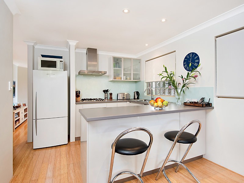 2/69 Golf View Street, Yokine WA 6060