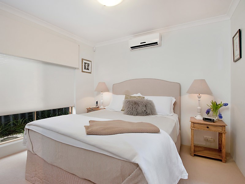 2/69 Golf View Street, Yokine WA 6060