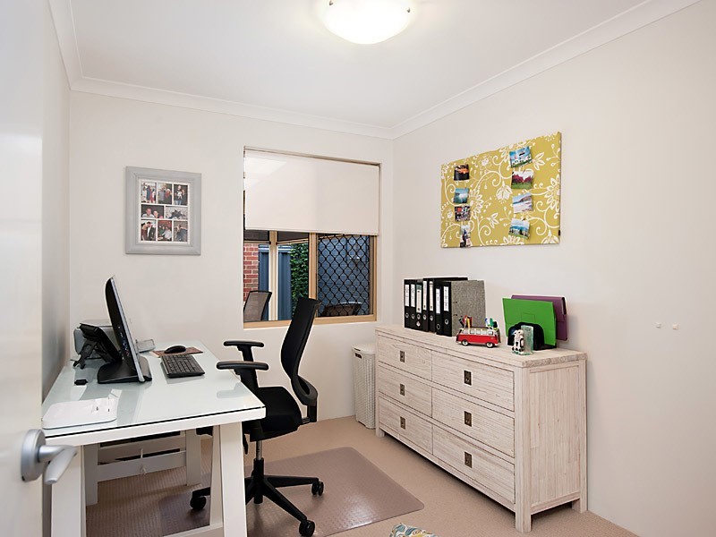 2/69 Golf View Street, Yokine WA 6060