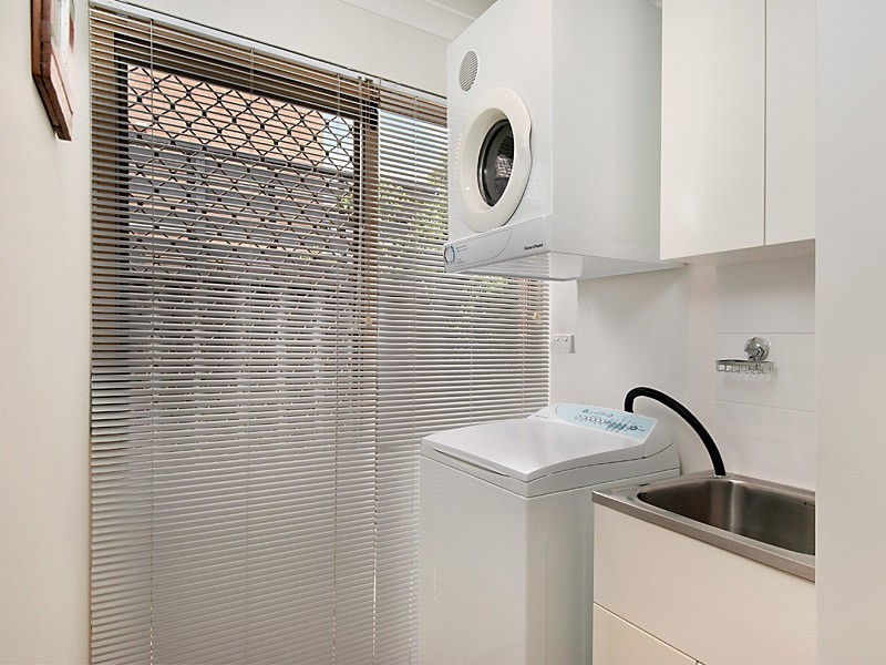 2/69 Golf View Street, Yokine WA 6060