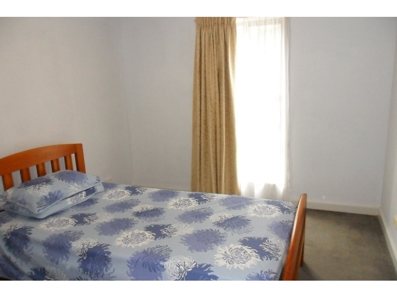 1/43 Fogarty Avenue, Highton VIC 3216