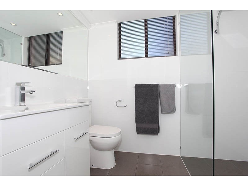 14/6 BROOKE AVENUE, Palm Beach QLD 4221