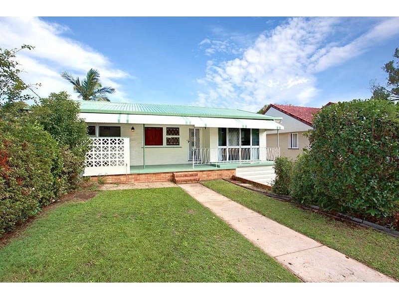 24 Centre Street, Aspley QLD 4034
