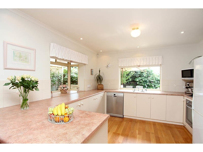 16  Noble Terrace, Allenby Gardens SA 5009