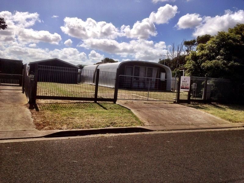 52 Lake View Crescent, St Leonards VIC 3223