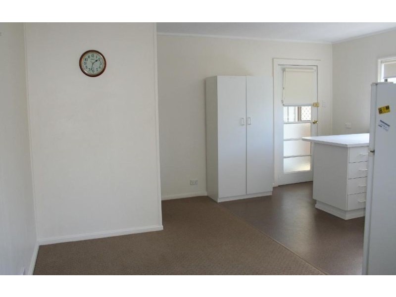 8 Heemskirk Street, Warrane TAS 7018