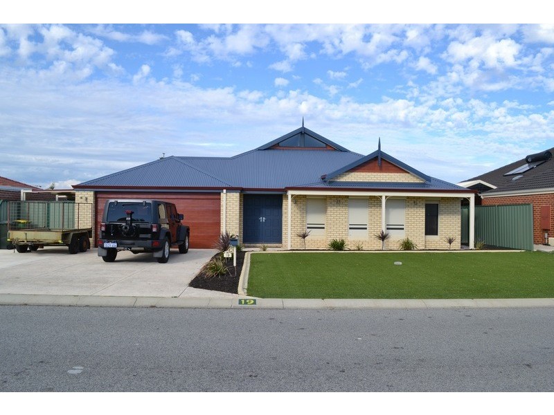 19 Corfu Pass, Port Kennedy WA 6172