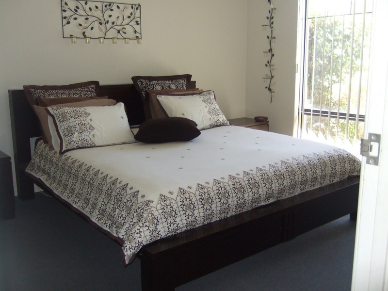 21 Strawberry Way, Forrestfield WA 6058