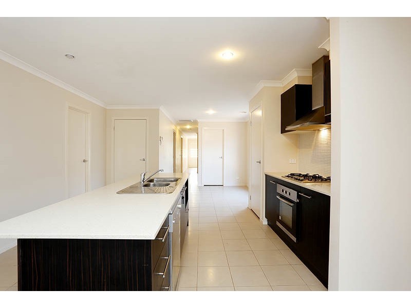 56 Hatchlands Drive, Deer Park VIC 3023