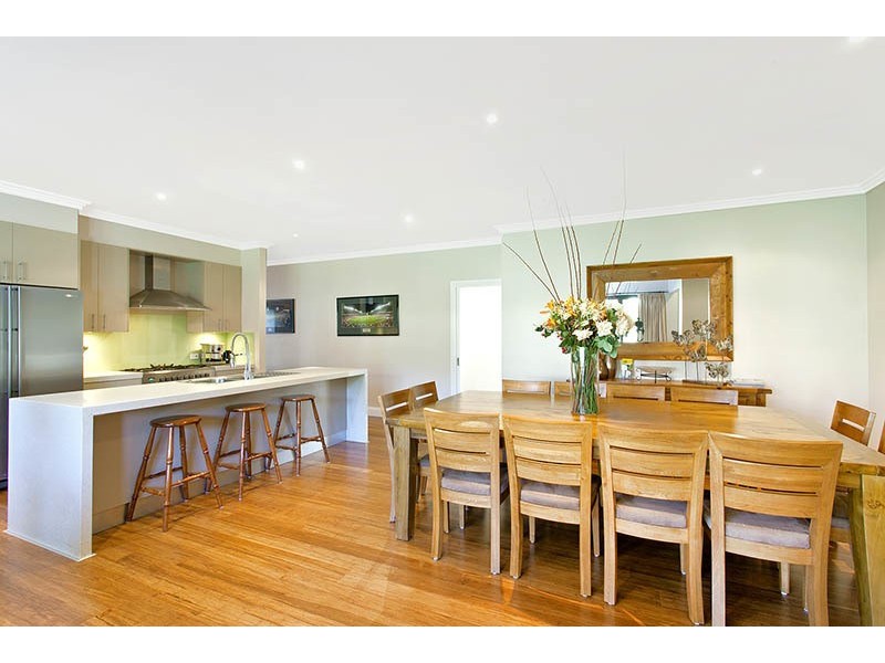 20 May Street, Robertson NSW 2577