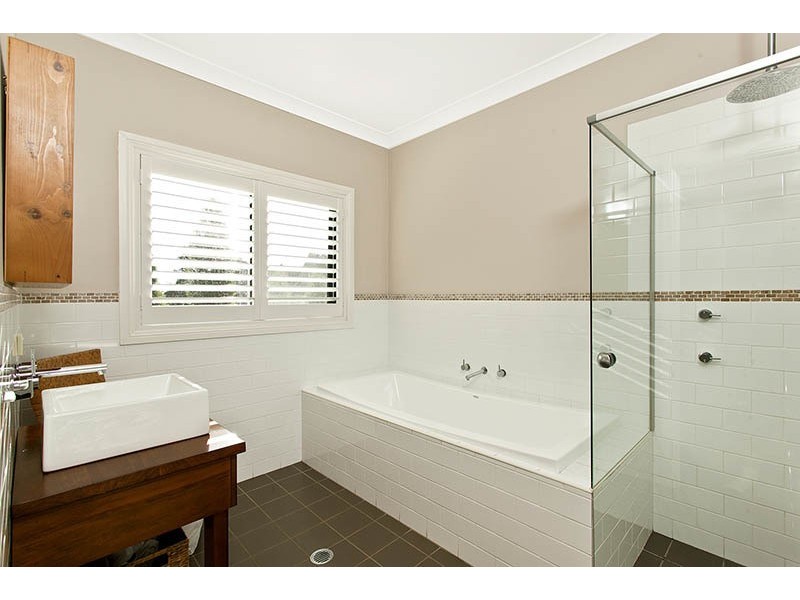 20 May Street, Robertson NSW 2577