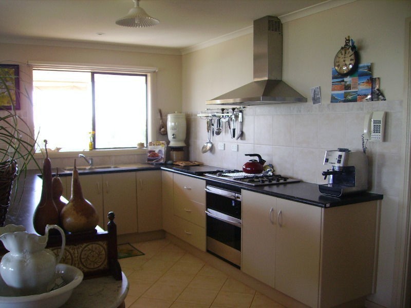10 Seaview Road, Perlubie SA 5680