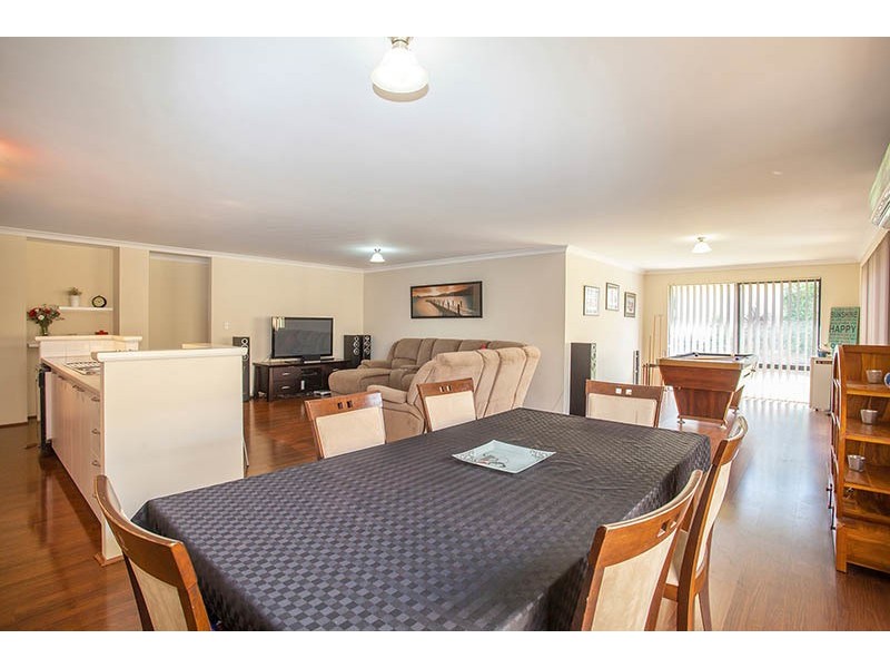16 Newbridge Green, Butler WA 6036