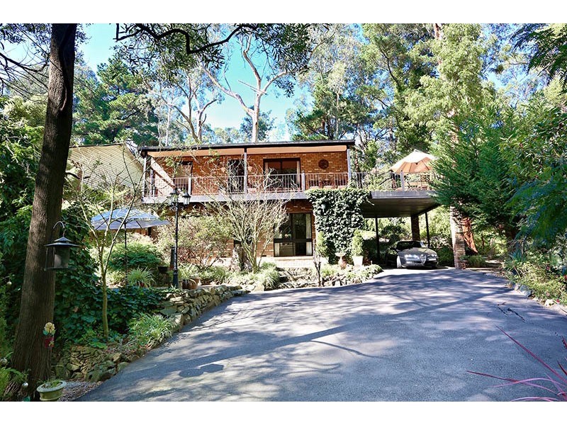 7 Hazel Vale Road, Tecoma VIC 3160