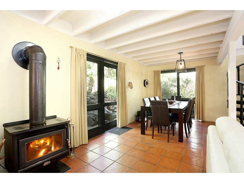 7 Hazel Vale Road, Tecoma VIC 3160