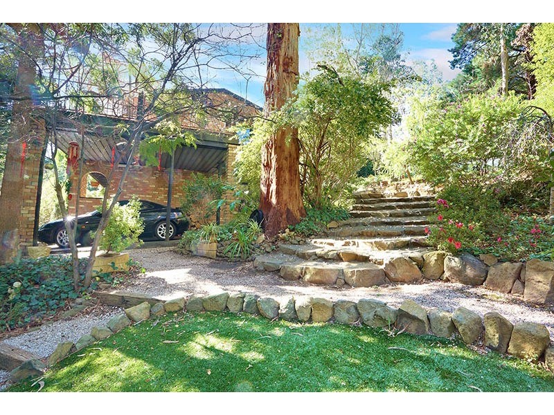 7 Hazel Vale Road, Tecoma VIC 3160