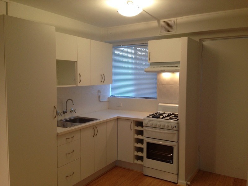 5/5 Welshpool road, St James WA 6102