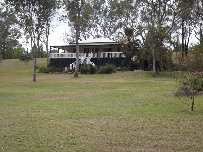 82 Home Street, Nanango QLD 4615