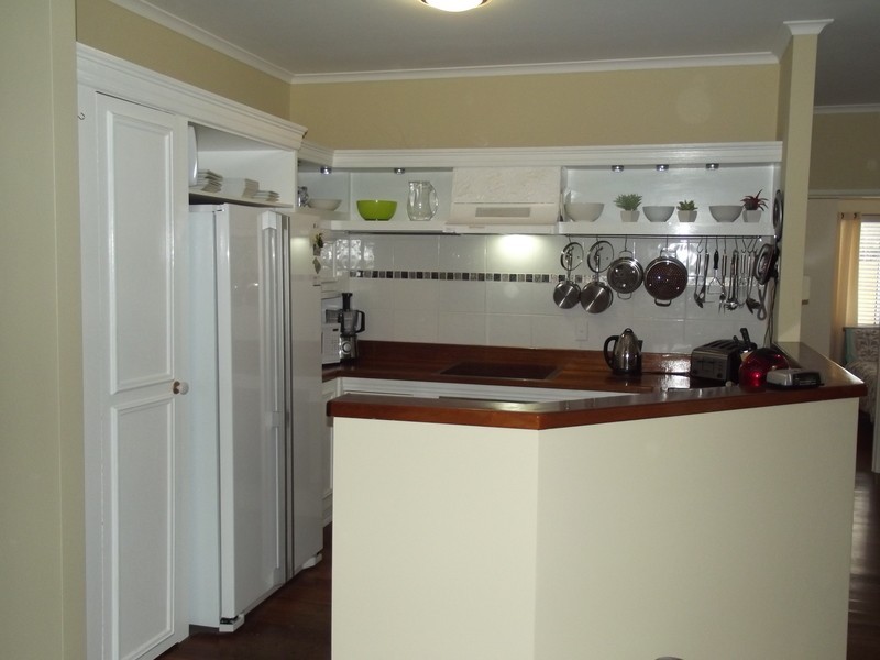 82 Home Street, Nanango QLD 4615