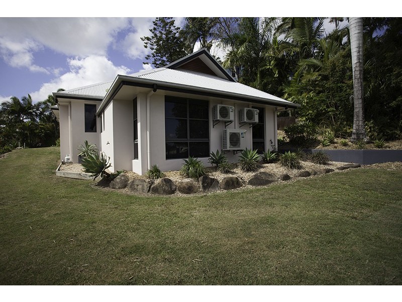 10 Clearvista Crescent, Mount Pleasant QLD 4740