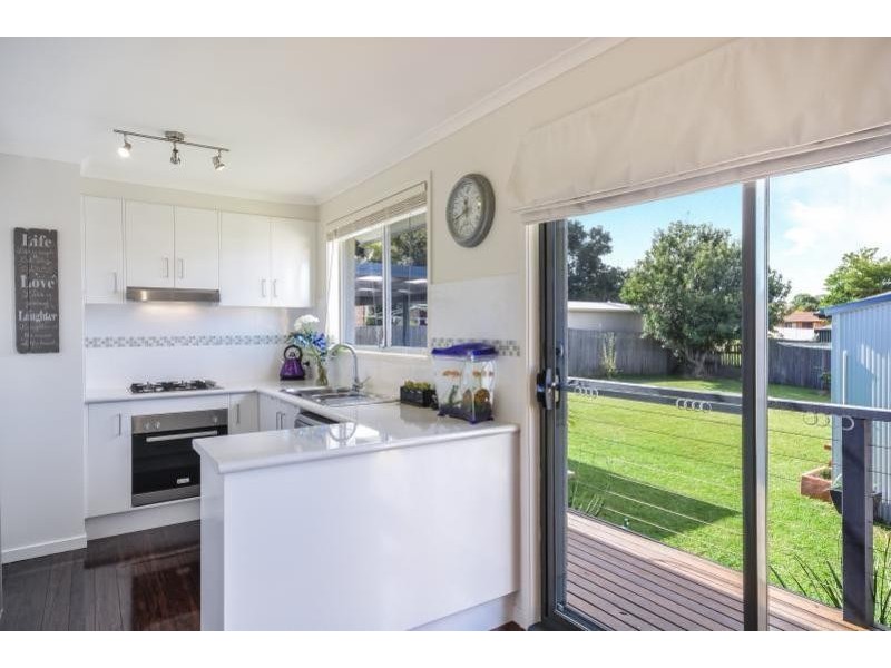 6 Condie Crescent, North Nowra NSW 2541