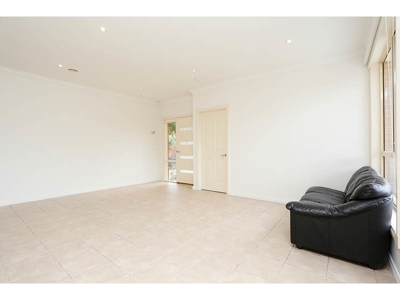2/22 Alice St, Clayton VIC 3168
