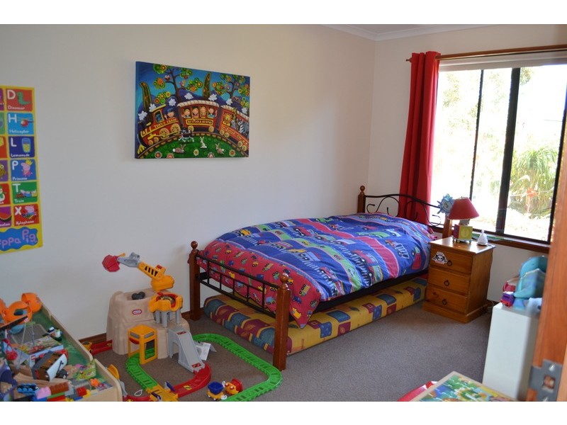 13 Piesse Street, Williams WA 6391