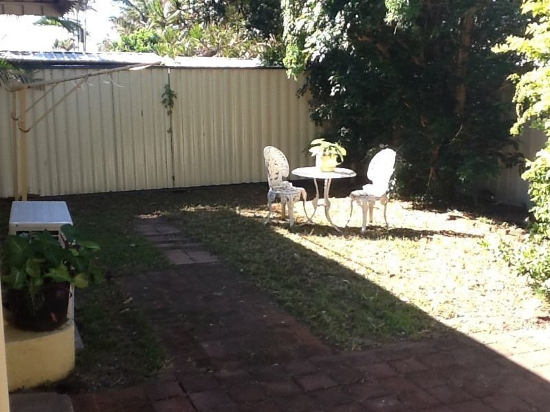 1/37 Saleng Crescent, Warana QLD 4575