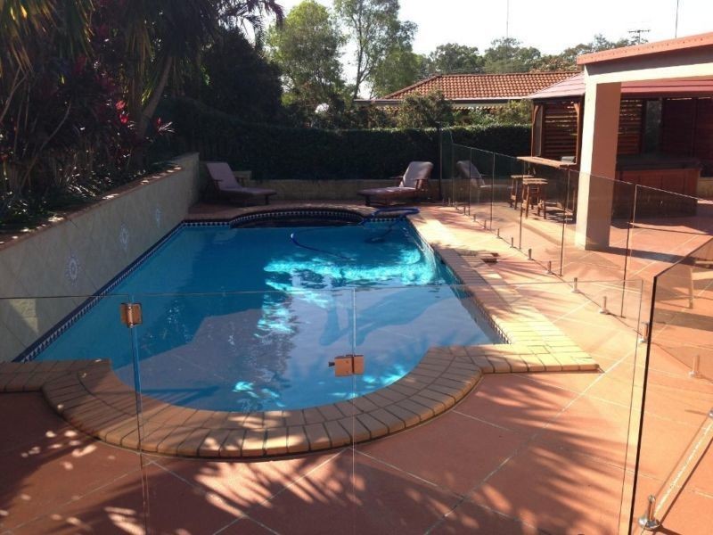 5 Hertford Crescent, Mudgeeraba QLD 4213