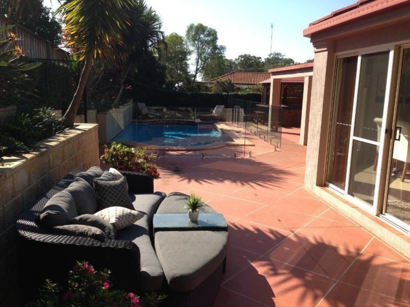 5 Hertford Crescent, Mudgeeraba QLD 4213