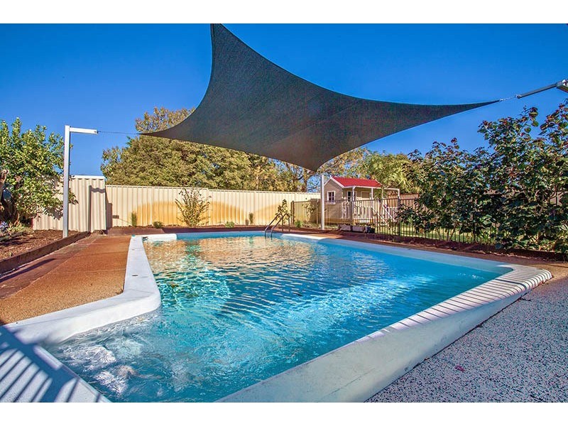 99 Purley Crescent, Lynwood WA 6147