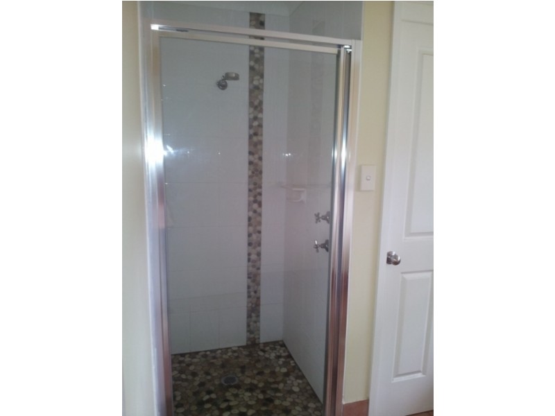 9 Graham ave., St Georges Basin NSW 2540