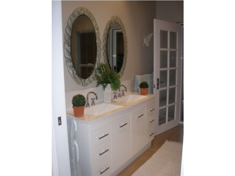 101 Old Berrara Road, Sussex Inlet NSW 2540