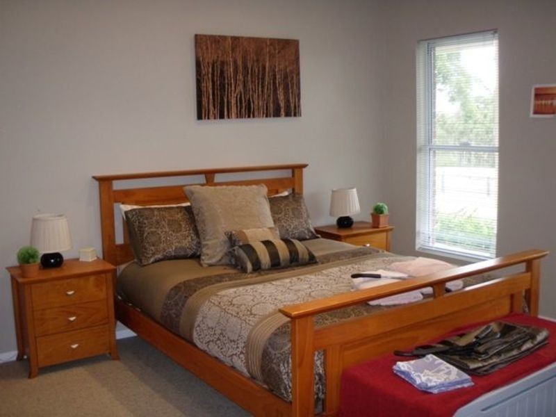 101 Old Berrara Road, Sussex Inlet NSW 2540