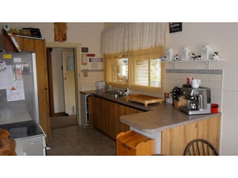 4 Leven Street, Ulverstone TAS 7315