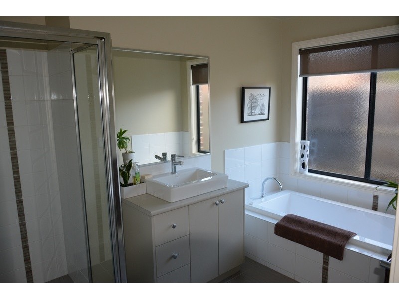 35 Hardy Drive, Trafalgar VIC 3824