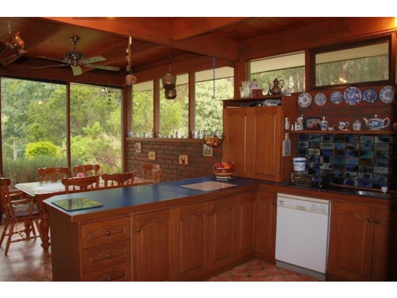 136 Tucketts Road, Mount Macedon VIC 3441