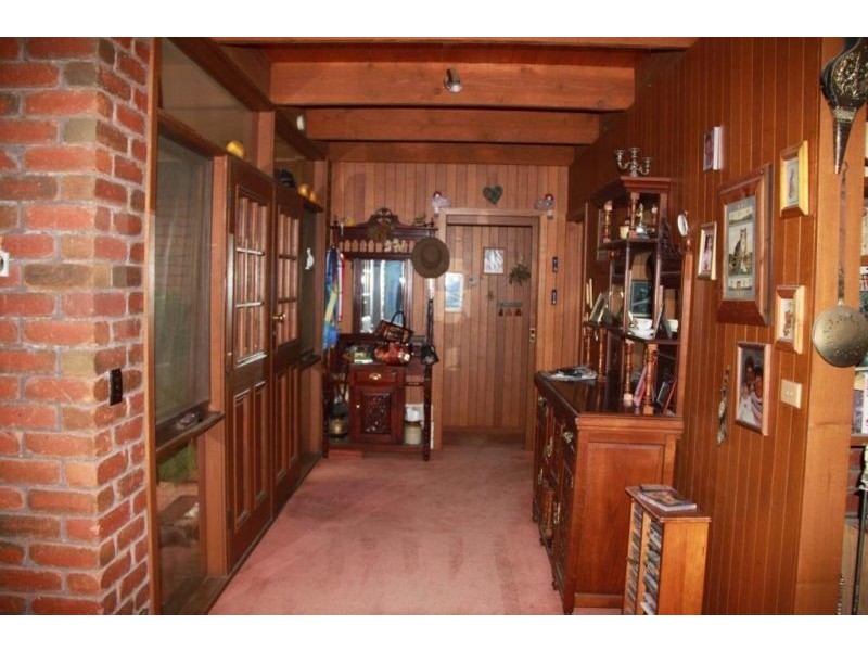 136 Tucketts Road, Mount Macedon VIC 3441