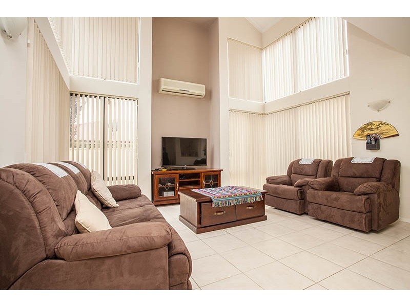 9 Diosma Way, Canning Vale WA 6155