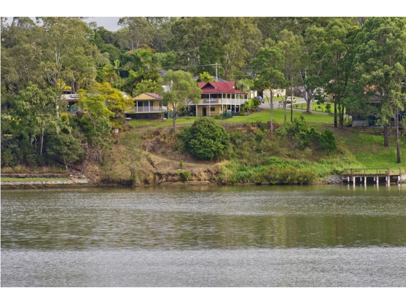 4 Gawler Place, Upper Coomera QLD 4209