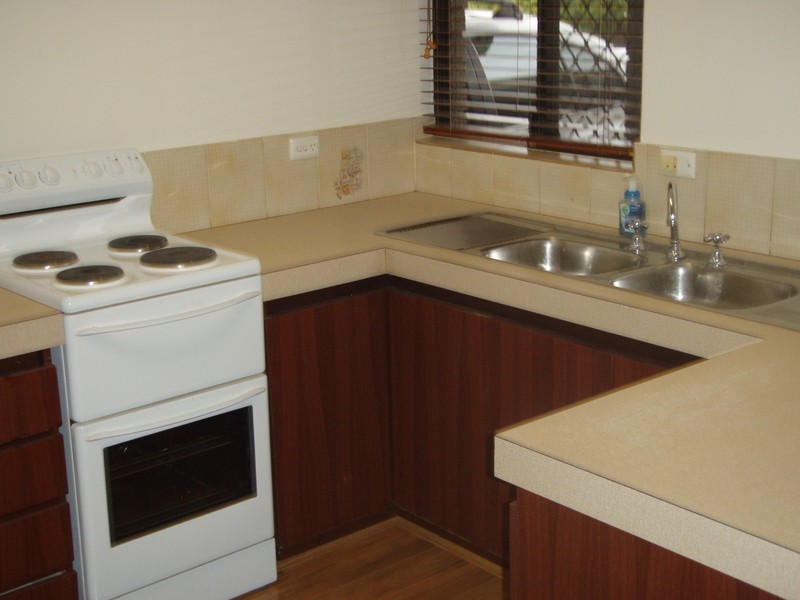 1/194-196 Fern Road, Wilson WA 6107