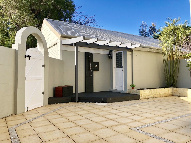 6 McAtee Court, Fremantle WA 6160