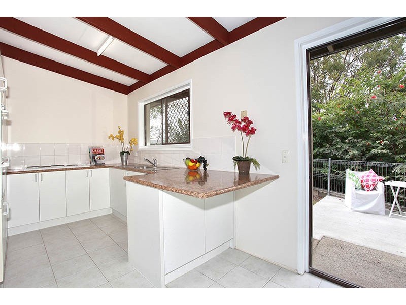 13 The Strand, Nerang QLD 4211