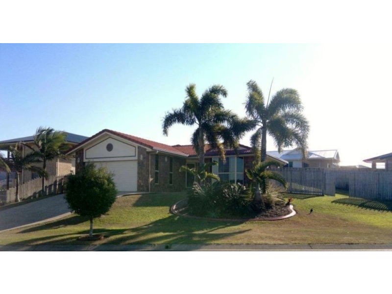 3 Herbert Way, Rural View QLD 4740