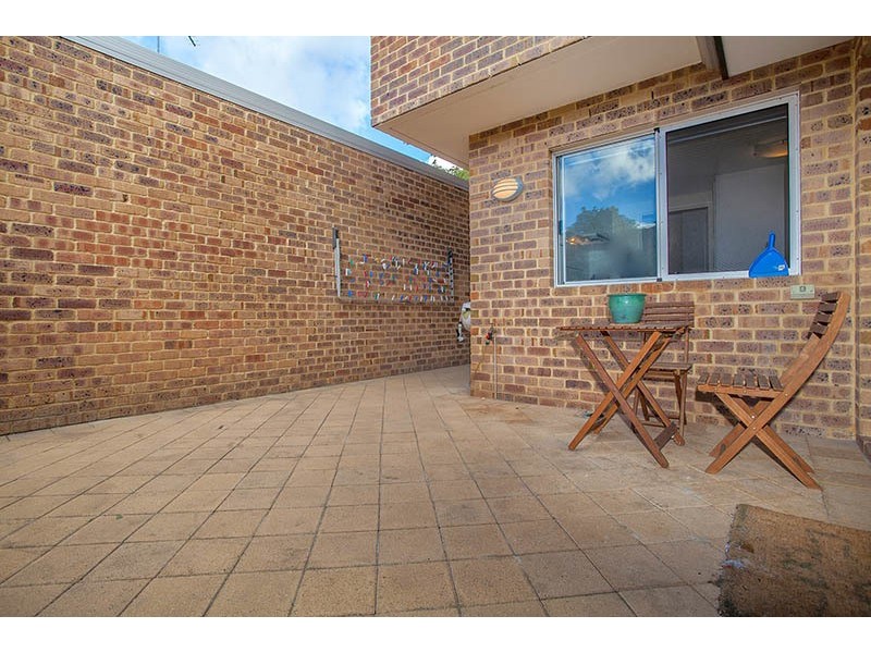 3B May Court, Nollamara WA 6061