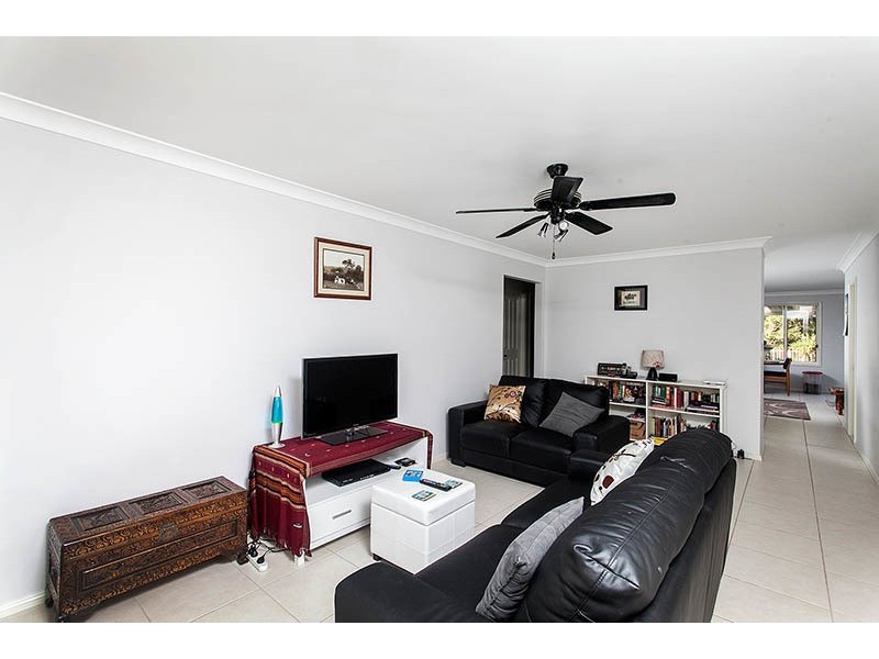 43 Stubbs Road, Albion Park NSW 2527