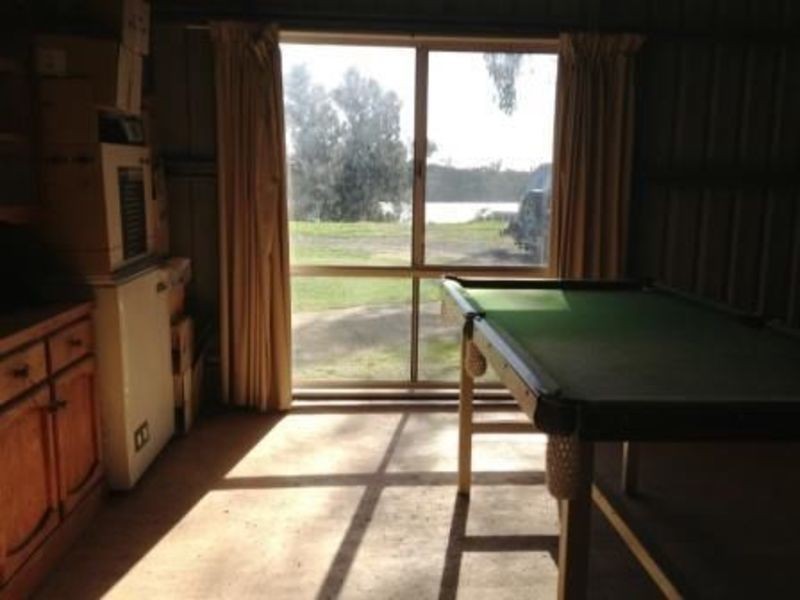 22 Lake Road, Norong VIC 3682