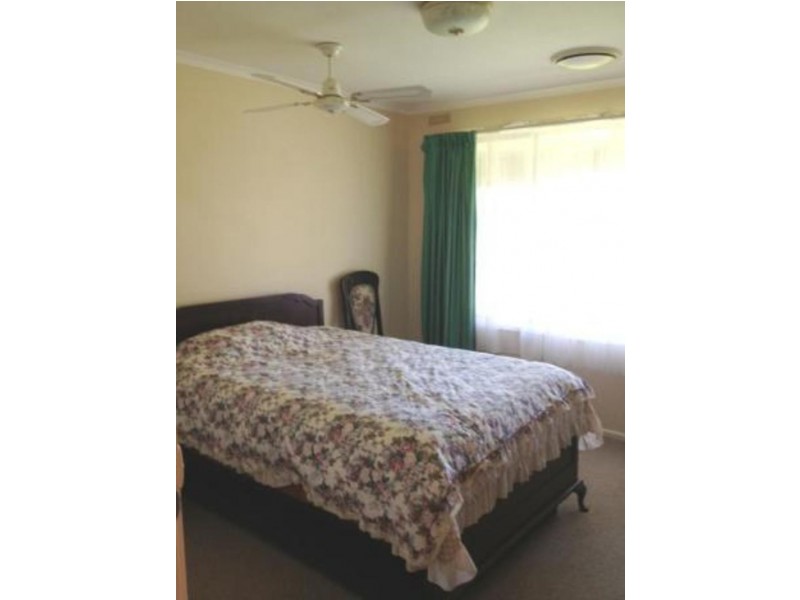 22 Lake Road, Norong VIC 3682