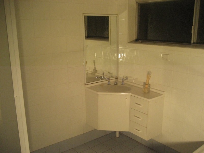 15 Roseland Ave, Rochedale South QLD 4123